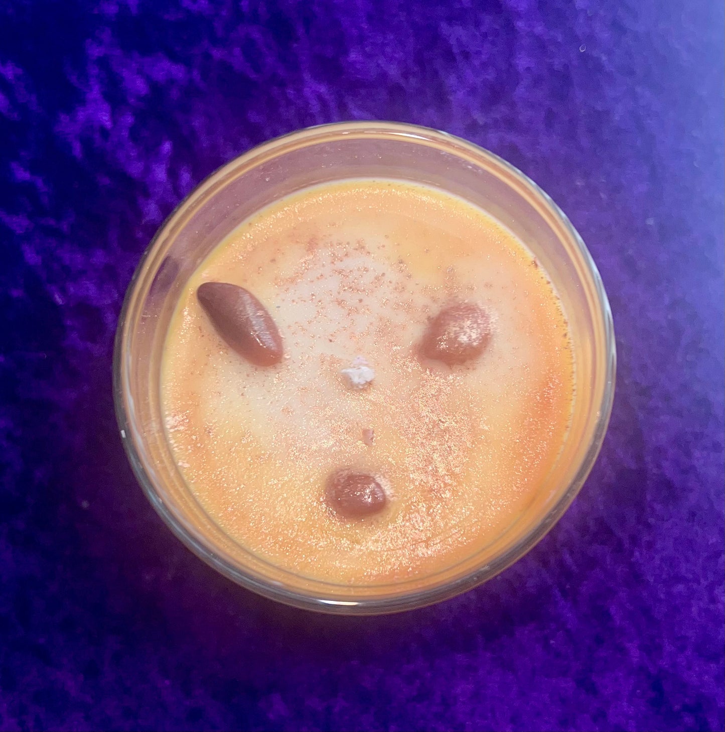 Sacral Chakra Crystal Candle – Sensual Flow