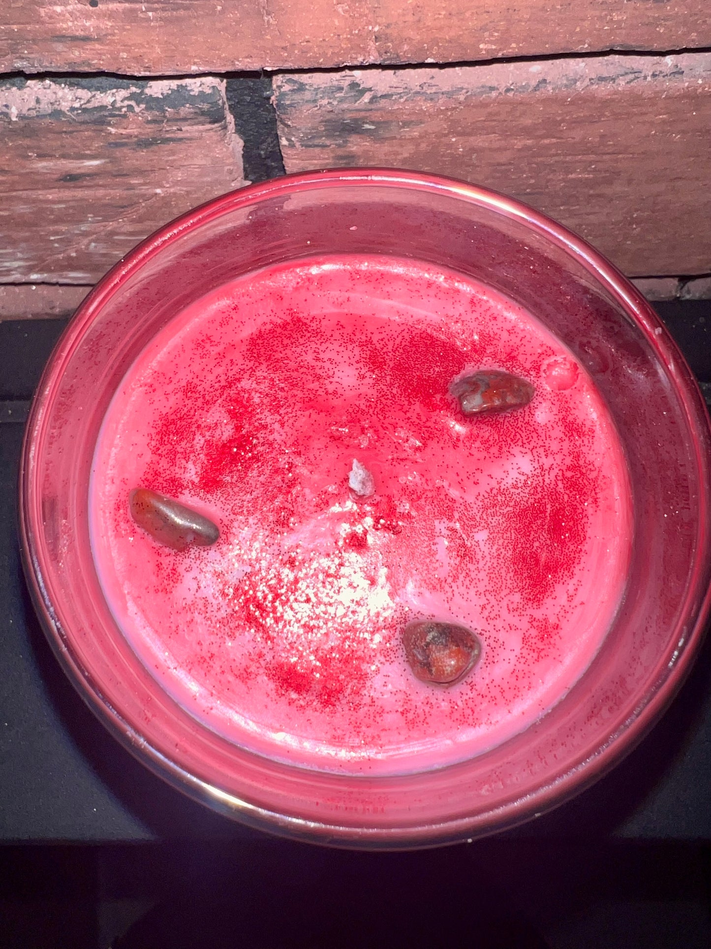 Sacred Roots Chakra Crystal Candle – Grounded Strength